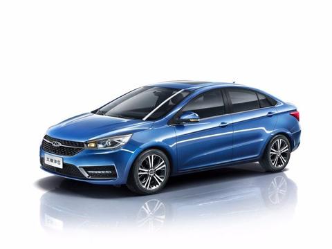 看重性价比8万元的预算买长安全新逸动还是奇瑞艾瑞泽5？