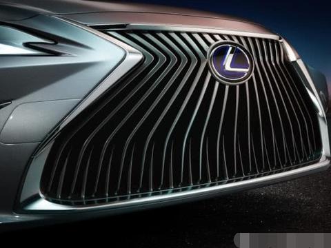 30万拥有60万的享受，全新雷克萨斯ES来袭，买啥奥迪A6？