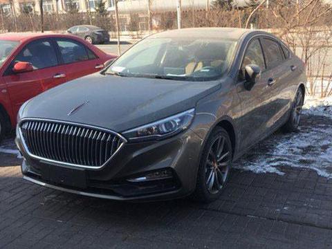 红旗H5现身街头，4月上市，太给力仅售15万，谁还买雅阁凯美瑞！