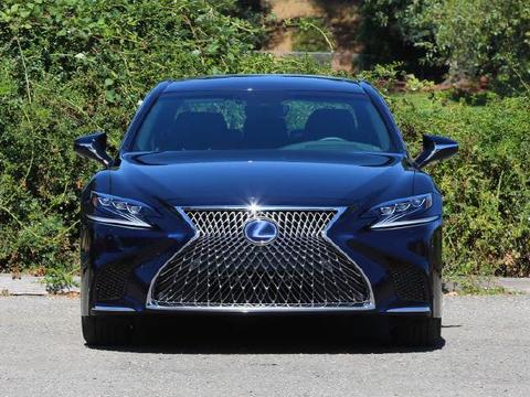 奔驰S级和宝马7系的强大对手，雷克萨斯LS将用混合动力或纯EV