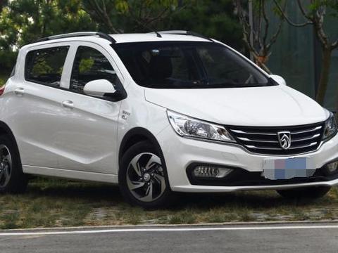 上月销量爆棚国产车，油耗6L，旋钮换挡，不足4万！