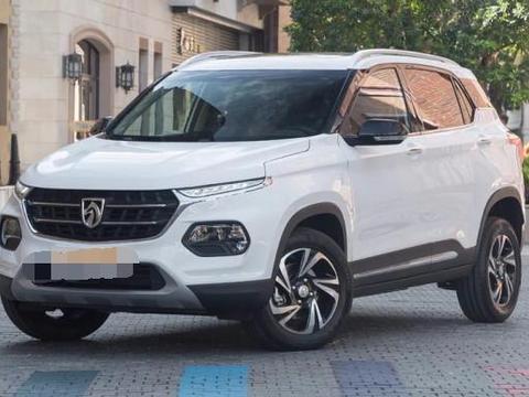 宝骏510卸下“马头”车标，网友：新车标眼熟，帅出新边际！