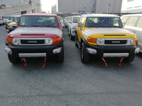 17款FJ酷路泽非承载式车身 中东版4.0报价多少