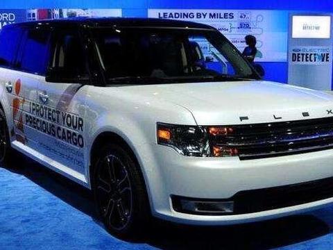 这才叫硬派SUV, 比揽胜还大两圈，喜欢越野的朋友都选它