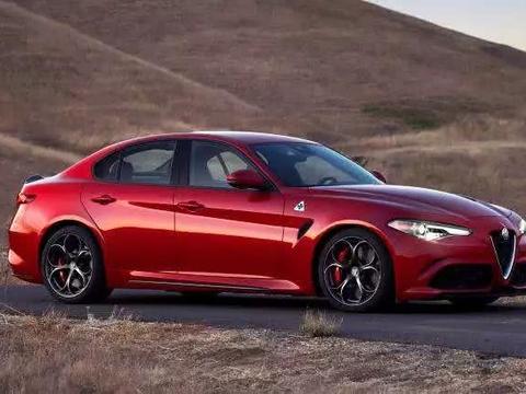 650匹的双门轿跑，还有什么事情是阿尔法罗密欧不能搞的？