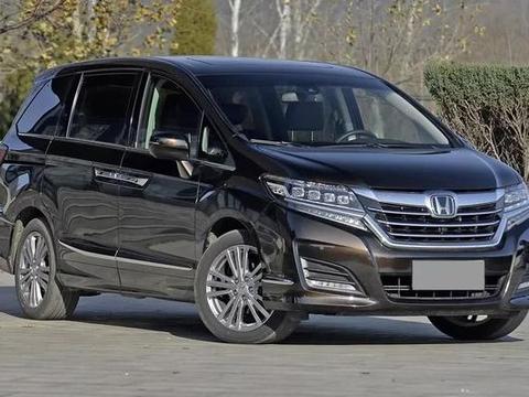 号称日系头等舱，更大气只卖25万，比GL8划算多了！