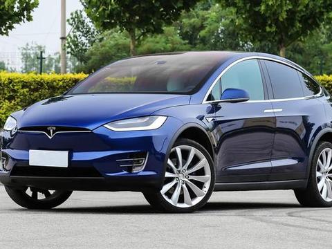 价值140万媲美卡宴，动力吊打超跑，一开门宝马奔驰都掉眼镜了