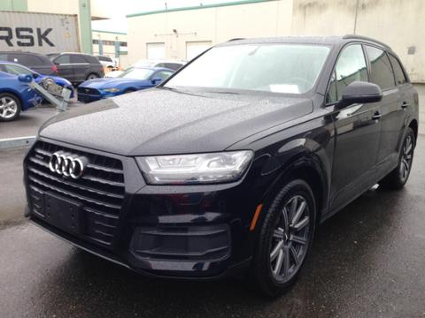 18款奥迪Q73.0T Technik科技