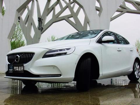 来自北欧高颜值小帅哥！沃尔沃V40如何俘获车叔芳心？