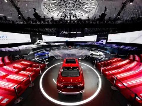 本田十代雅阁售16.98-22.98万元，值不值得买？