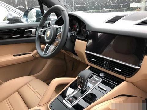 18款卡宴陆地上跑的最快的SUV