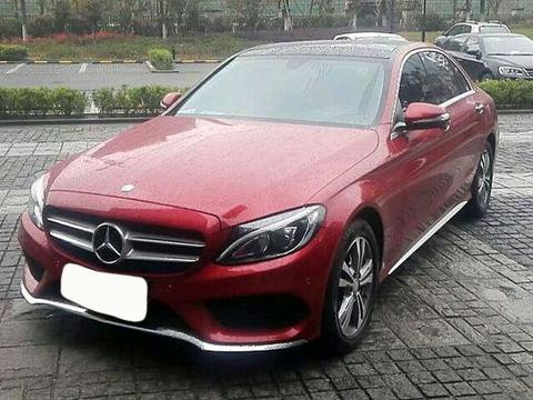 嘉兴谭先生花38万买奔驰C级，用车一年想35万转手贵了吗？