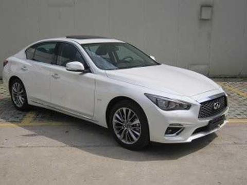 日产最悲催车型，配奔驰发动机，狂降6万却卖不过大众迈腾