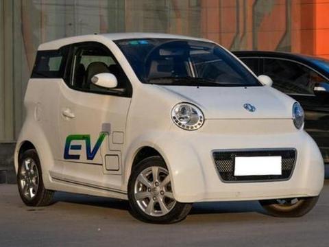 东风开始飘了！这车比QQ还小，内饰简陋过面包车售价却高达16万