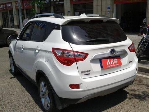 长安CS35，国产小型SUV中的佼佼者，网友们：嗨翻了