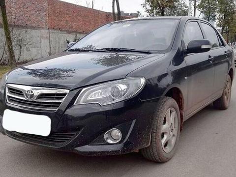 重庆小伙花7.5万买二手丰田花冠，邻居看到后笑他买亏了