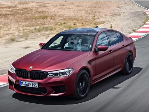 新一代宝马M5即将上市，大幅减重，性能爆表，RS6不在是神话！