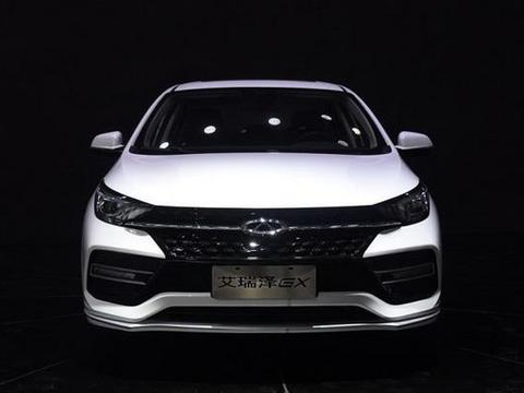 奇瑞艾瑞泽GX正式亮相 搭1.5T发动机