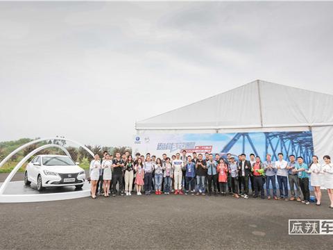 10万级家轿市场里，这款车的驾驶质感最优