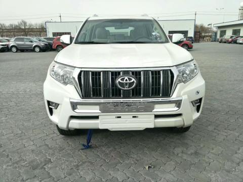 18款丰田霸道4000外挂天窗 天津真实报价