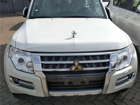 18款三菱帕杰罗V97与霸道2700相比谁更有优势