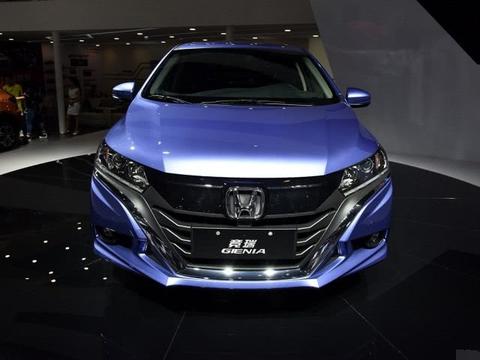 唯一不被骂的日系良心车，买丰田不如买它，再降3万，如今7万