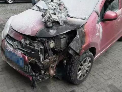 速递!新鲜的“汽车保险“资讯全在这，看我就够了