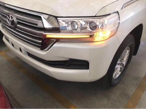 18款中东版酷路泽4000 八气囊高配陆巡4.0