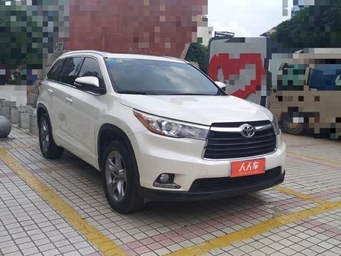 15款丰田-汉兰达，四驱动力十足，仅仅25万买到，感觉超划算