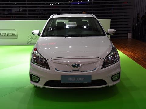 起亚子品牌推续航310公里电动车，补贴后11万，内饰略显老气