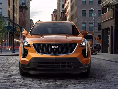 买豪车别着急！凯迪拉克XT4三季度上市，这款国产奔驰空间太给力