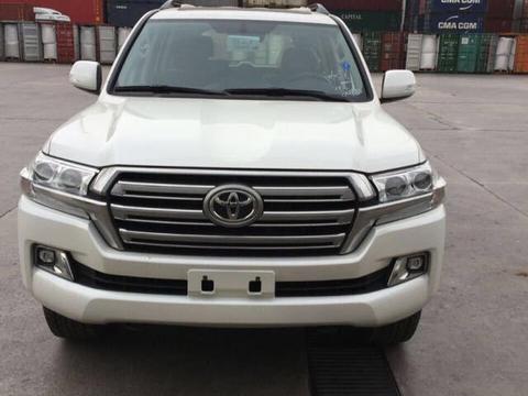 18款丰田酷路泽4000霸气大方越野全能名门气质