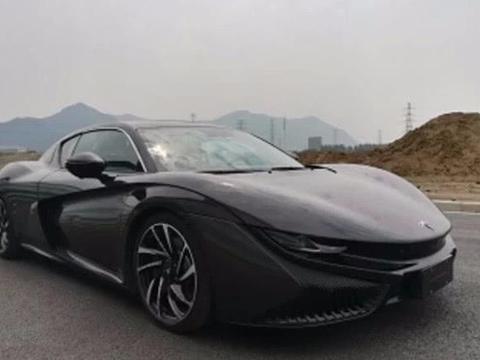 最牛的国产车型！前途K50量产版发布，首辆千万元级别超跑！