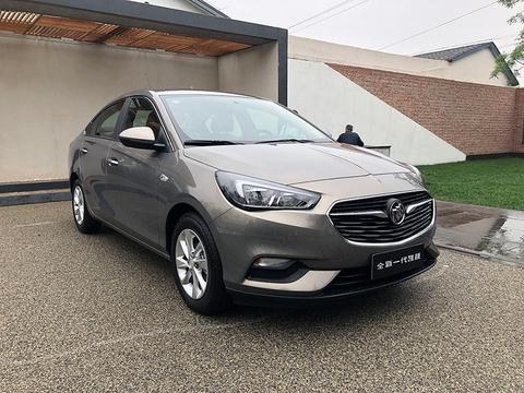 时隔两年再回“战场” 别克新一代凯越实车亮相