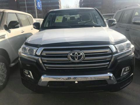 18款丰田酷路泽5700更多更新的配置等你来体验