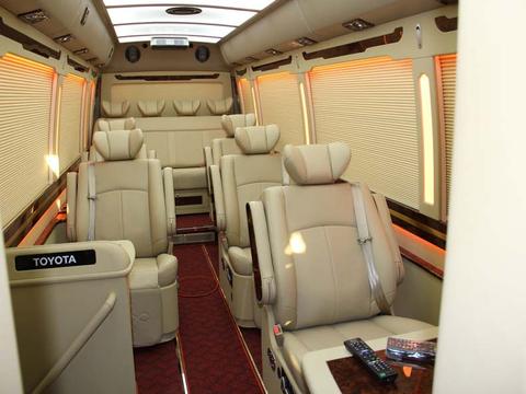 丰田考斯特12座价格 丰田考斯特13座报价