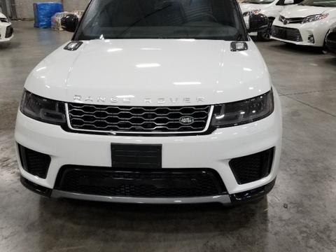 路虎揽胜运动3.0汽油版是一款真正的顶级奢华全方位运动型SUV