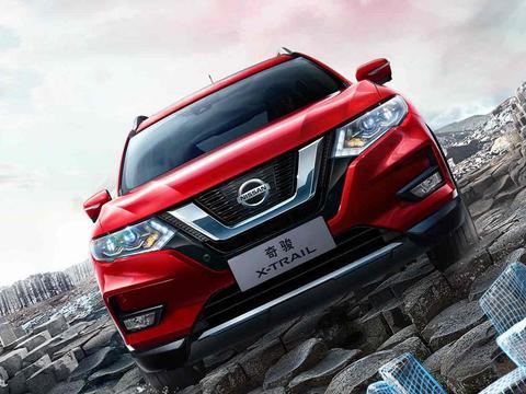 家用SUV推荐日产奇骏，颜值与才华并存