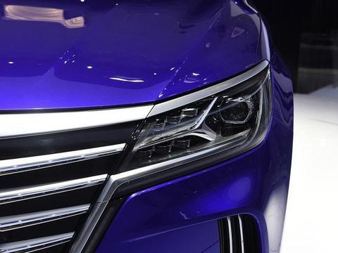 这SUV跑起来，比亚迪唐追不上！大溜背车顶，卖20万还配自动泊车