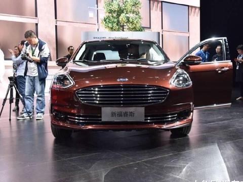 和朗逸同属特供, 却要优惠3万抢市场, 看到配置不如买桑塔纳