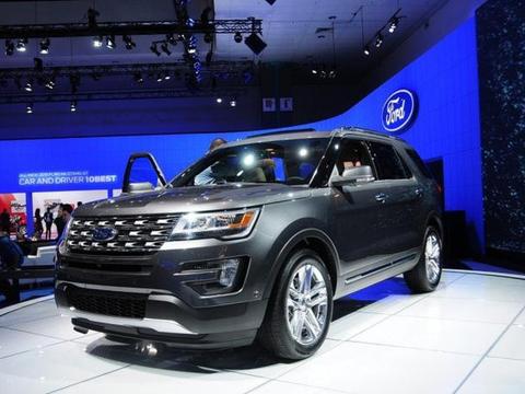 这车即将国产，便宜15万，配2.3T四驱，普拉多都没它霸气