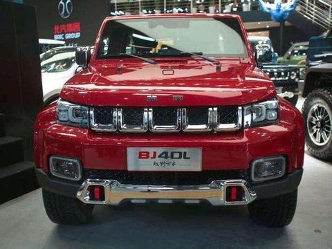 北京BJ40 PLUS到店，牧马人外观，奔驰内饰，2.0T还不到16万