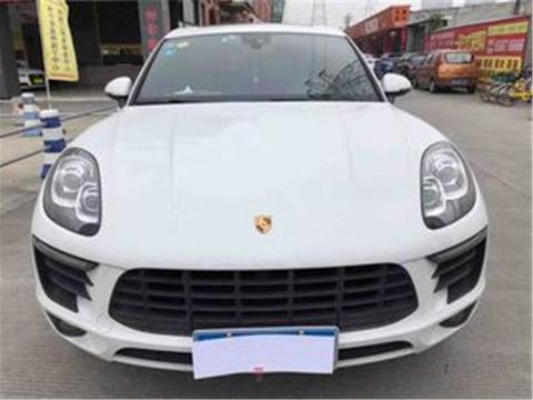 国内一男子66万买保时捷Macan，花100元改装，结果遭网友吐槽！