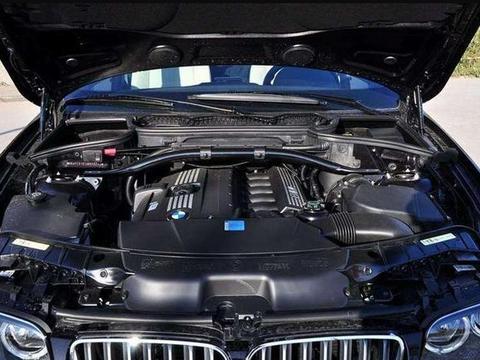 说领克01只是“外表光”的进来！见识一下其真正的实力