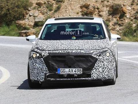 新款别克君越谍照曝光 这次要玩运动风？