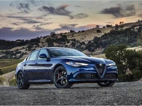 还在羡慕V6、V8甚至V12？这些4缸车依旧可以很快！