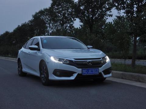 加价也要买的“神车”思域，开起来真有这么“神”吗？