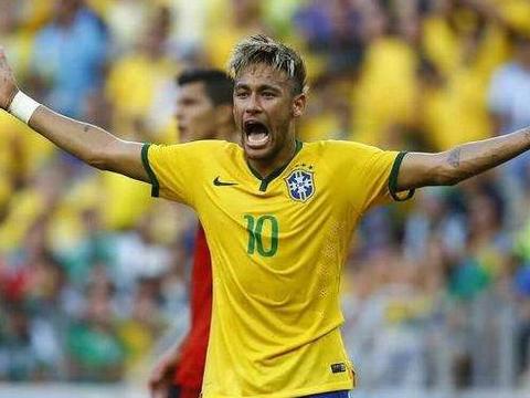 看看世界杯足球巨星的车有多豪，不过梅西的Q7太低调了