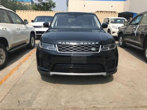 欧规18款揽胜运动3.0汽油版刚劲硬朗的外观形象