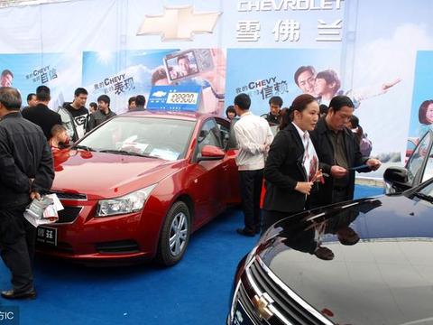 什么时候买车最便宜？这几个时间段去，能省下一大笔钱